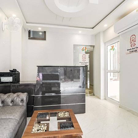 Oyo Townhouse 853 Hotel The Royal Aroma 哈里瓦 外观 照片