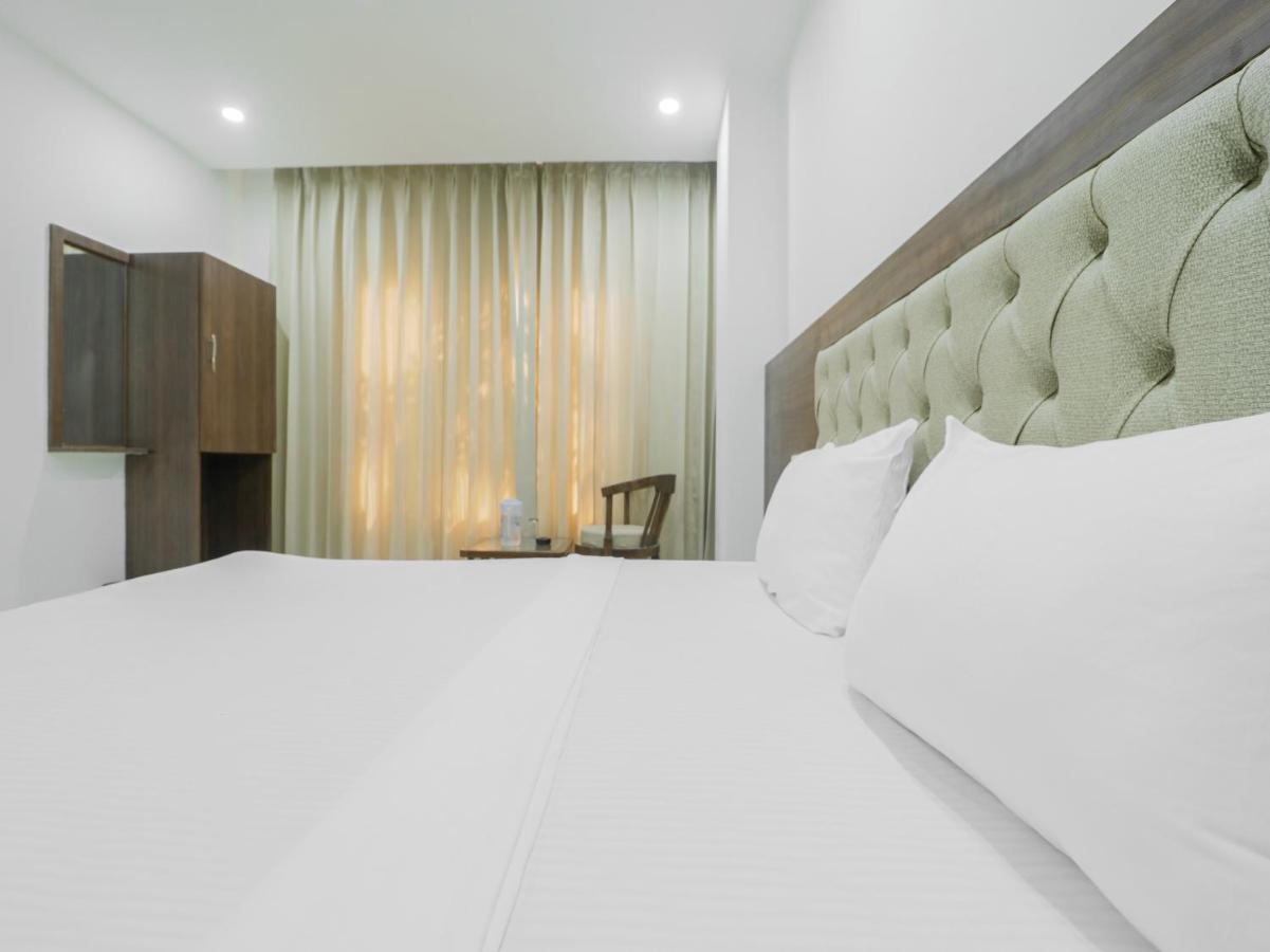Oyo Townhouse 853 Hotel The Royal Aroma 哈里瓦 外观 照片